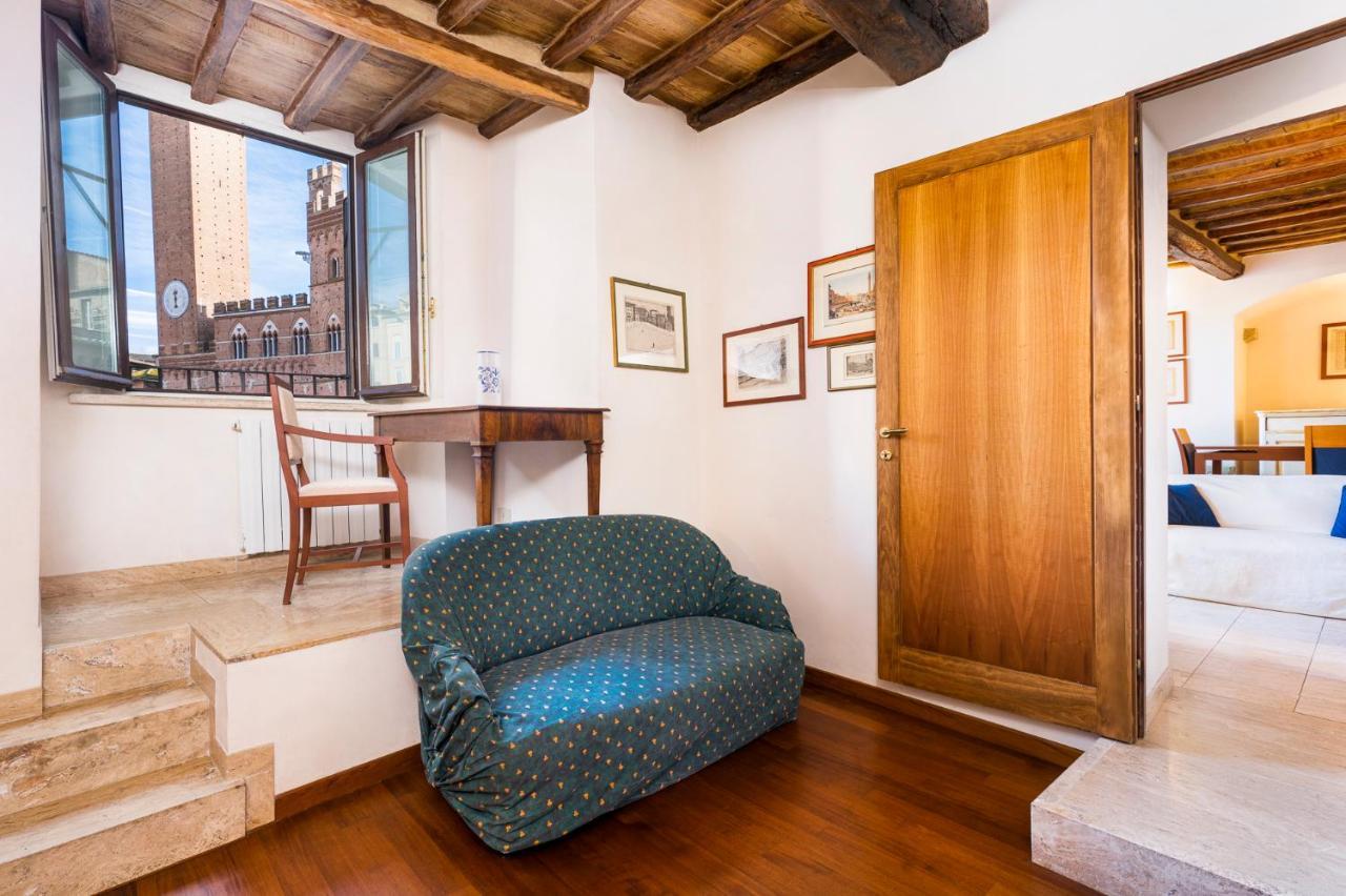 The Balcony Suite - Affaccio Su Piazza Del Campo Siena Exterior photo